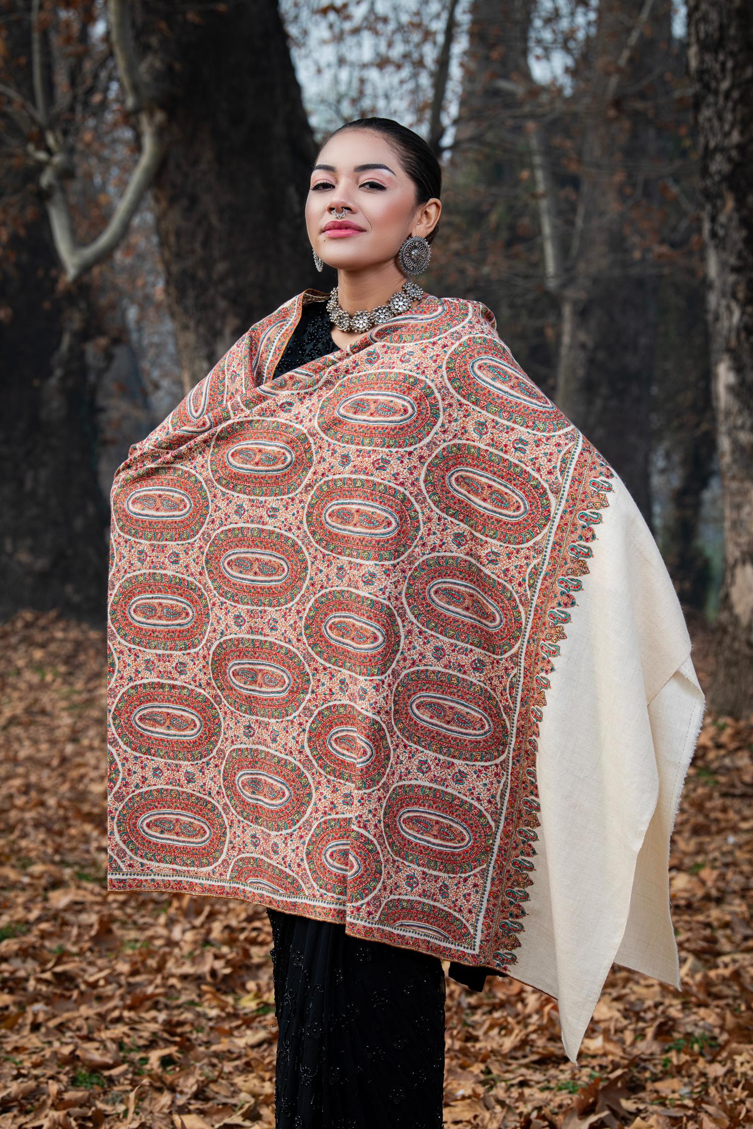 Shehraan Ivory Pashmina Shawl