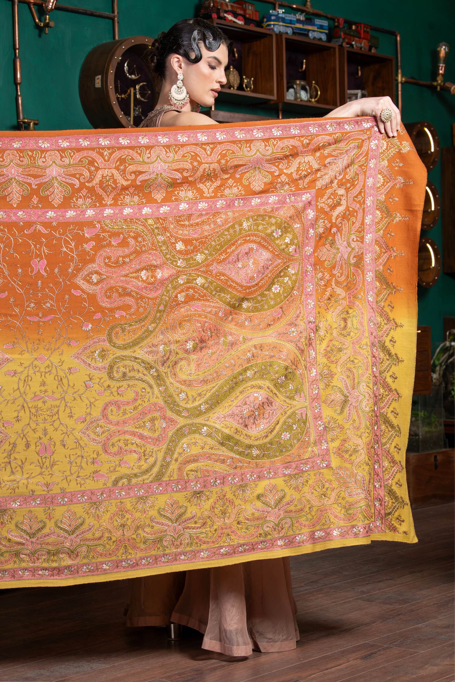 Women's Luxury Fashion | Authentic Zari Embroidery