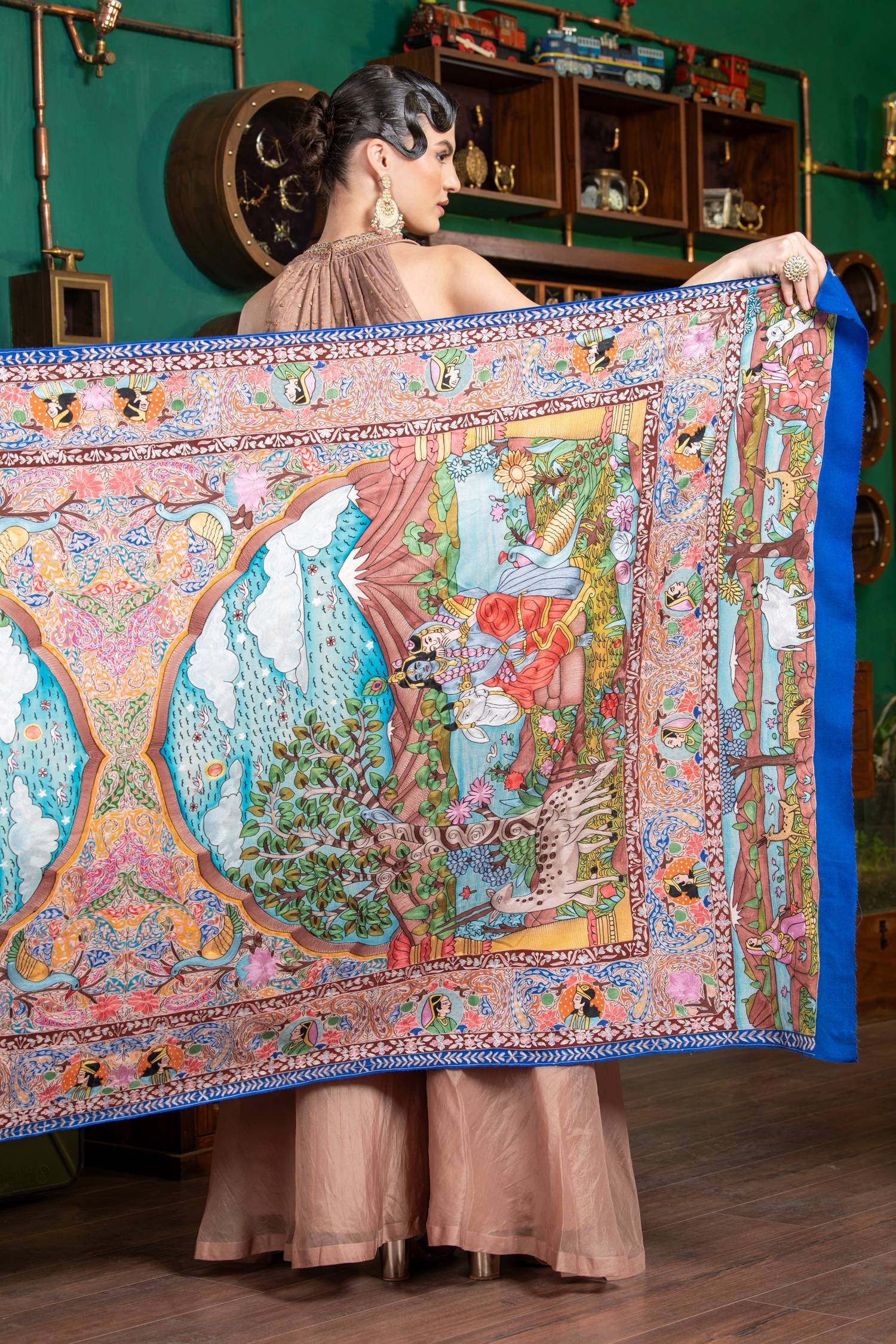 Hand Embroidered Pashmina Kashmiri Embroidered Shawls